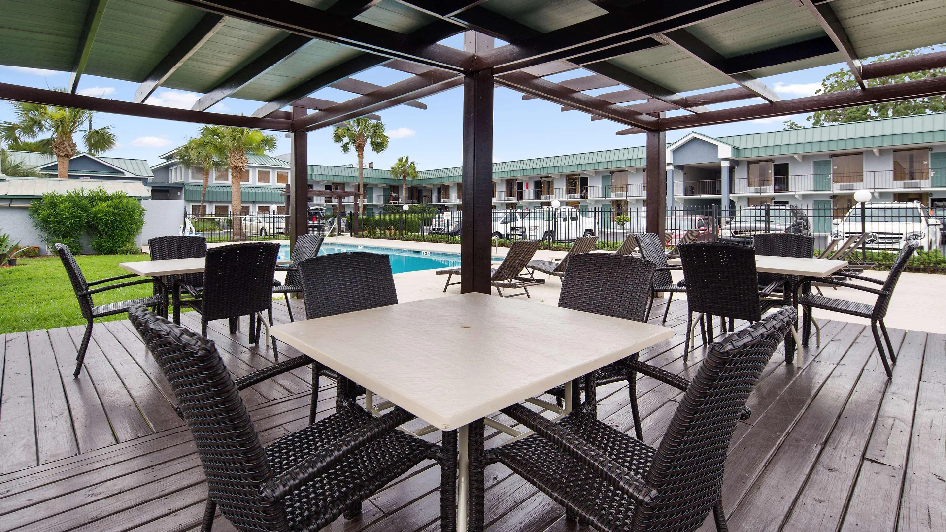 Best Western Central Inn Savannah
