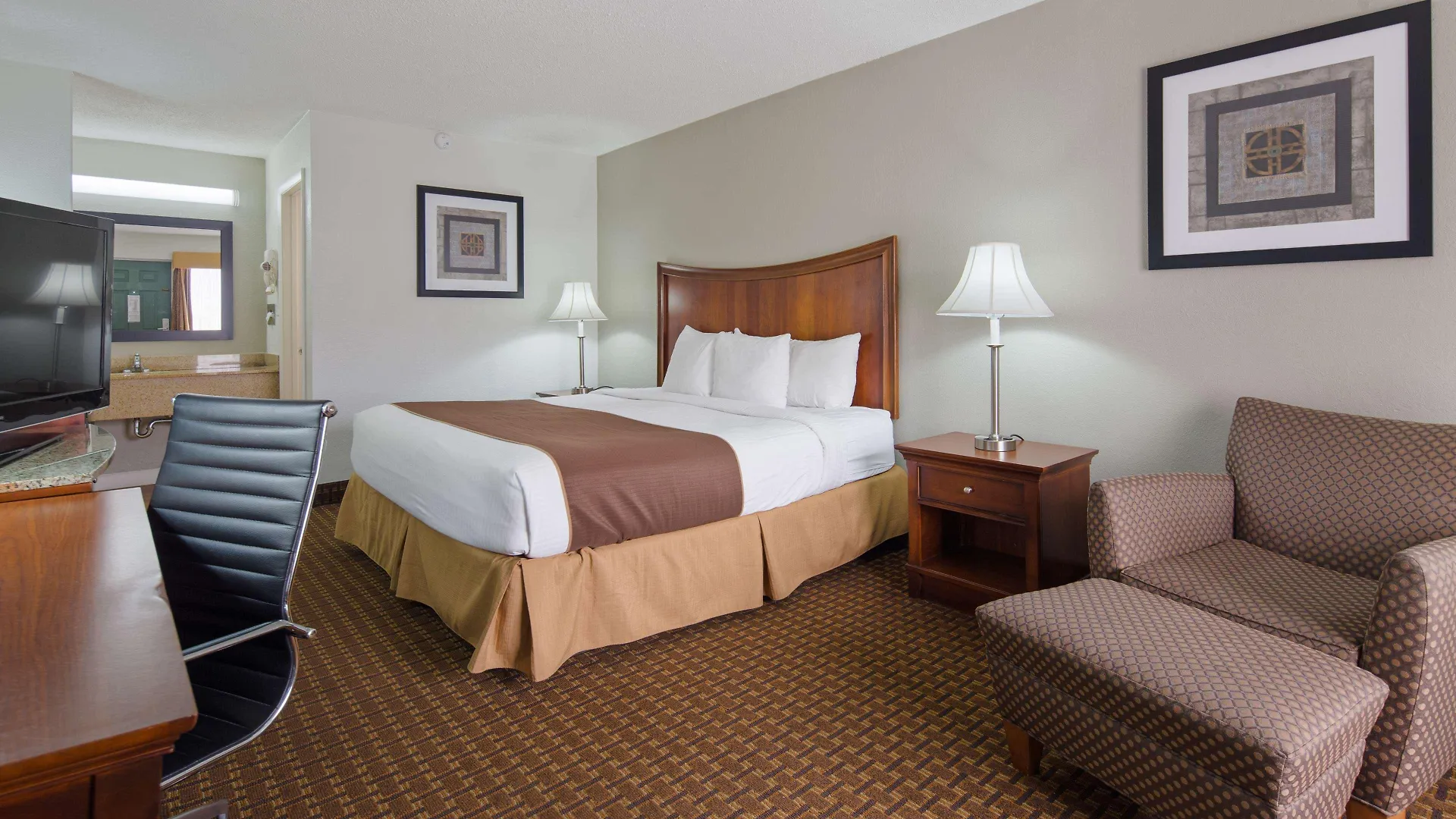 Best Western Central Inn Savannah