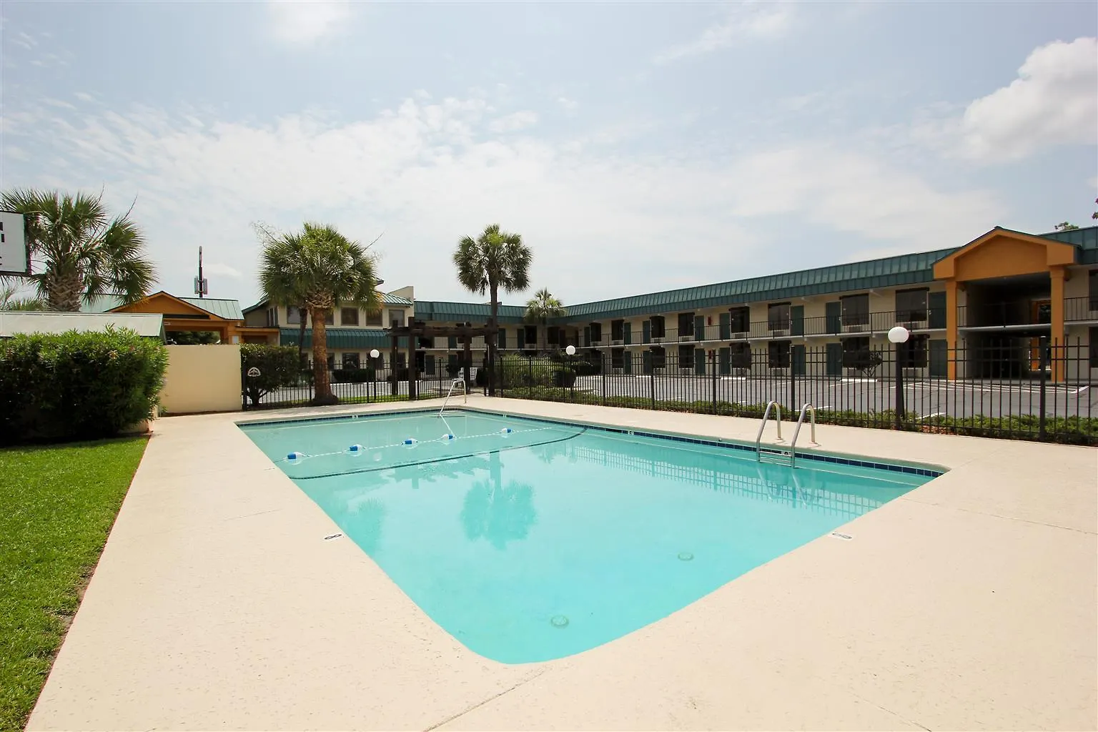Best Western Central Inn Savannah Hotel