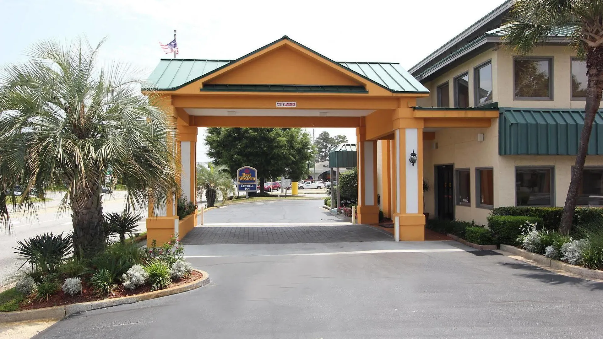 Best Western Central Inn Savannah Hotel